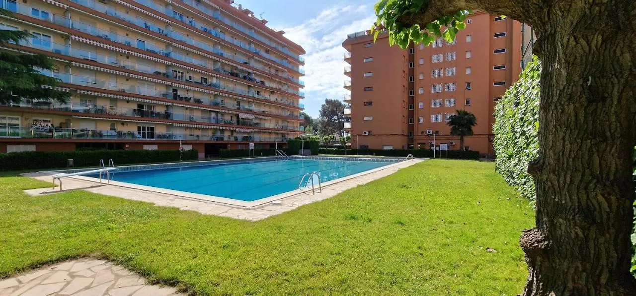 Apartamento Vivalidays Luis Santa Susanna