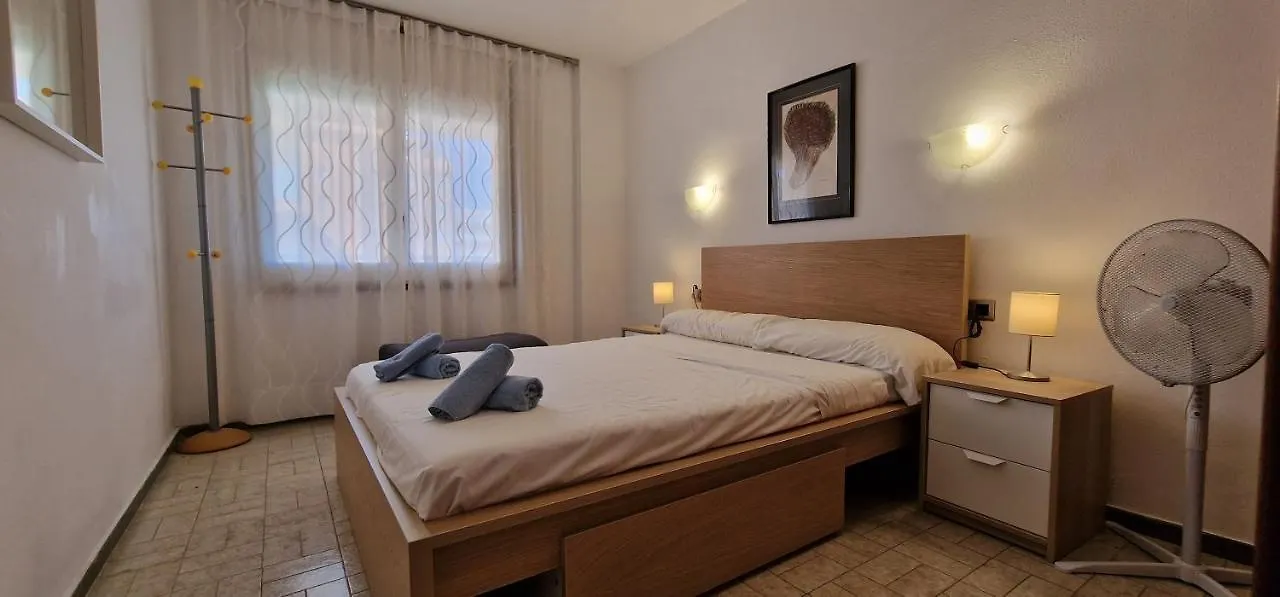 Apartamento Vivalidays Luis Santa Susanna